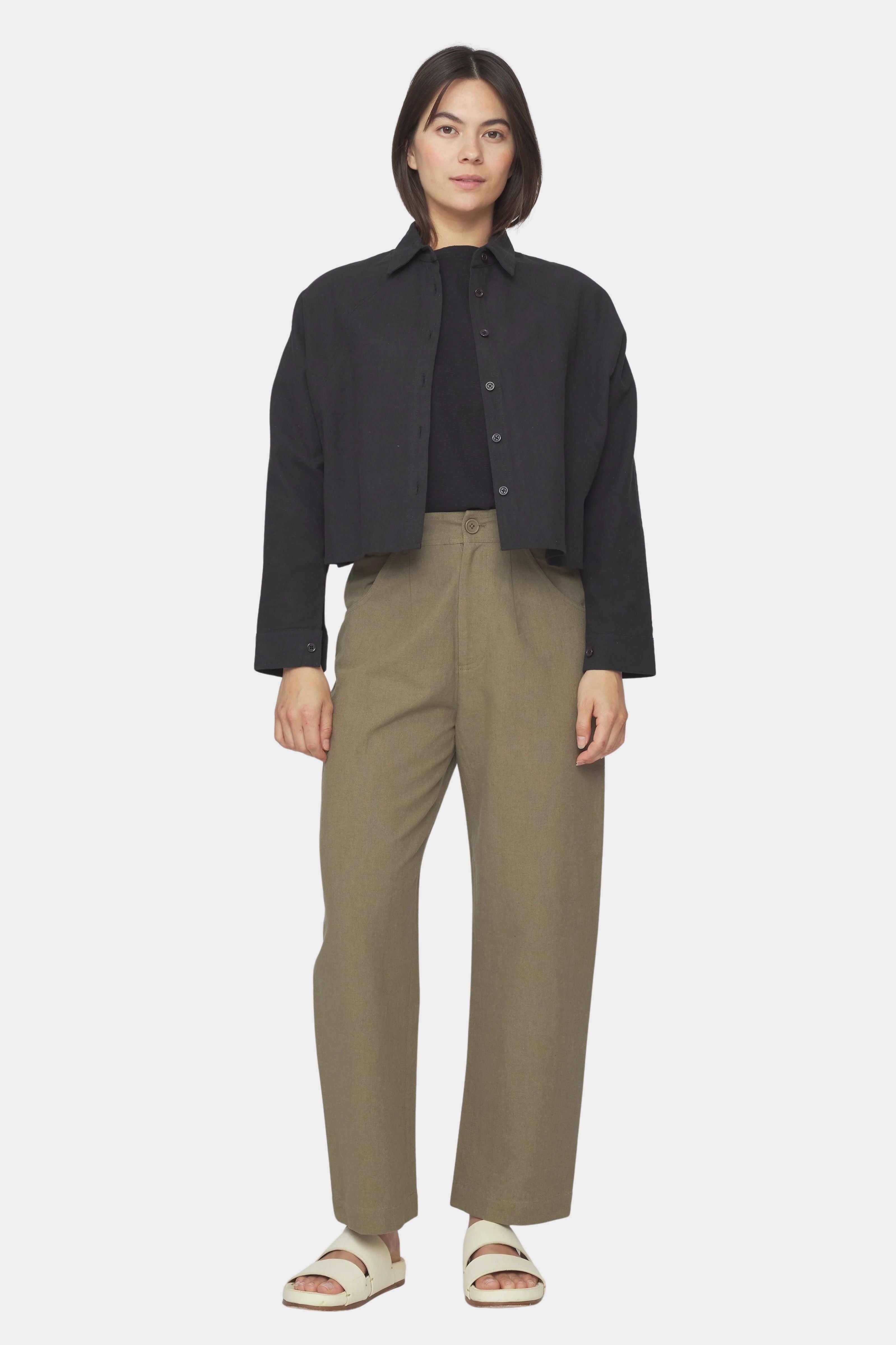 7115 by Szeki Signature 3/4 Cropped Shirt Jacket Canvas Edition Black full outfit view
