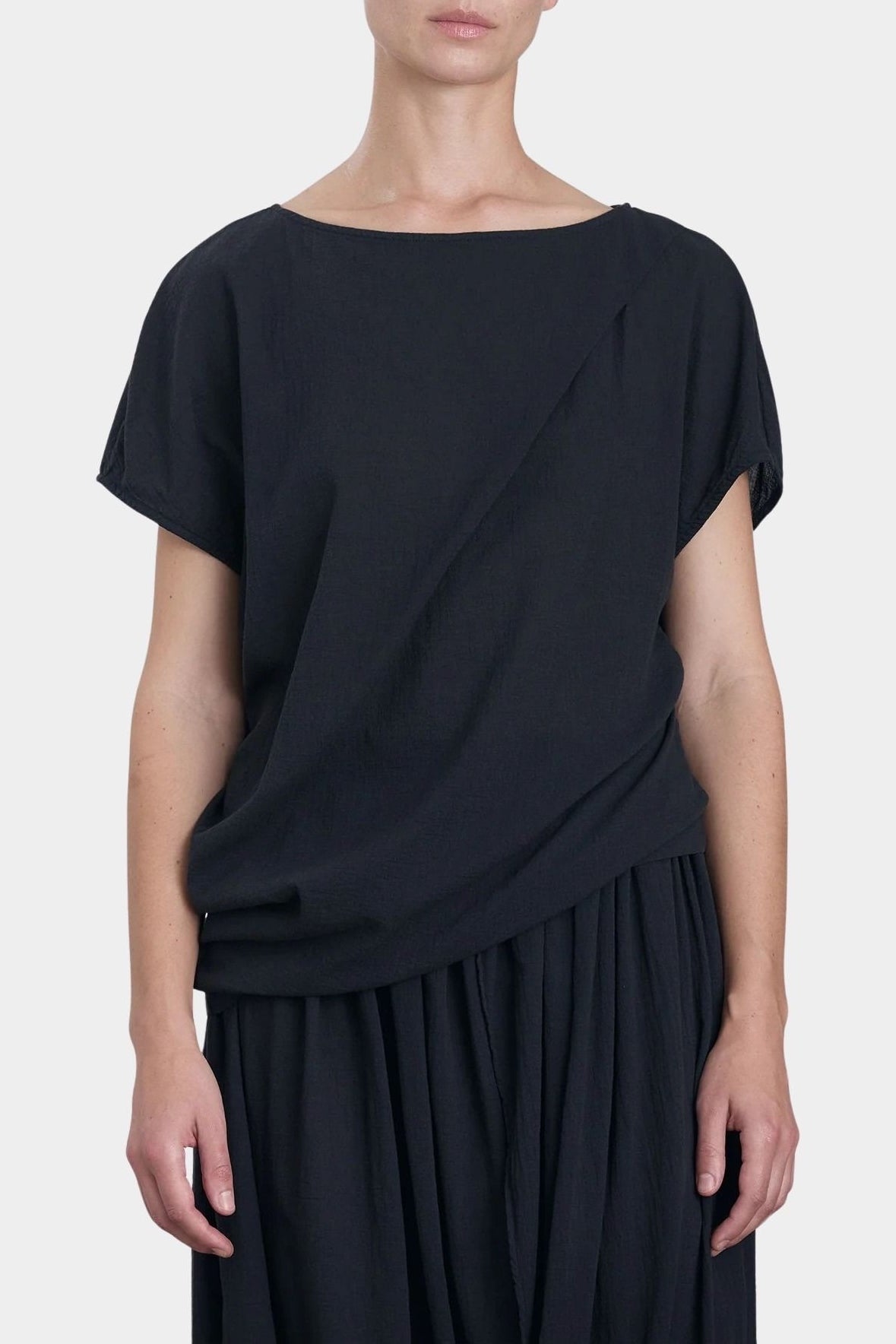 Black Crane asymmetric cotton gauze top sumi black front detail with diagonal pleat and fluid drape