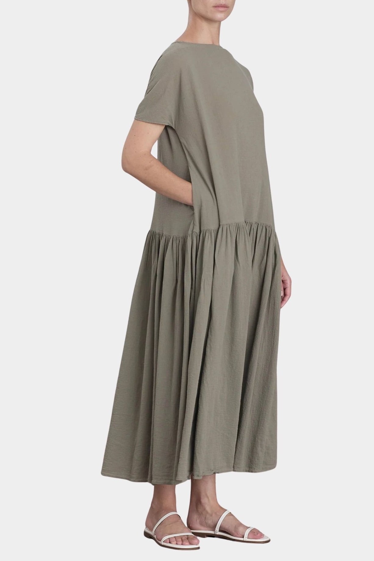 black crane new easy dress cement cotton gauze short sleeve boat neck side view with pockets