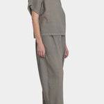 Black Crane wide pants p grey side profile cropped length relaxed structure