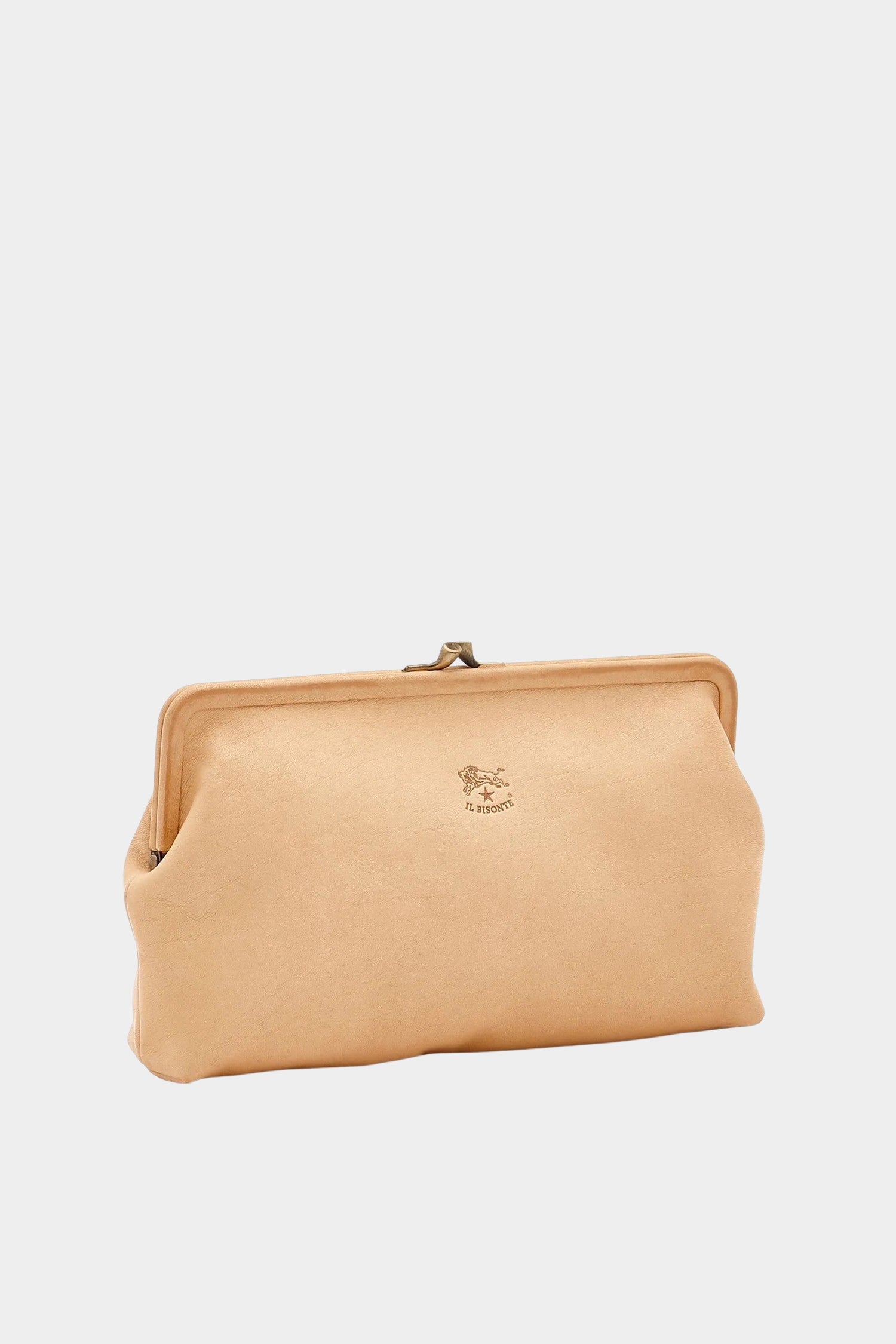 IL BISONTE Manuela leather clutch natural angled front view