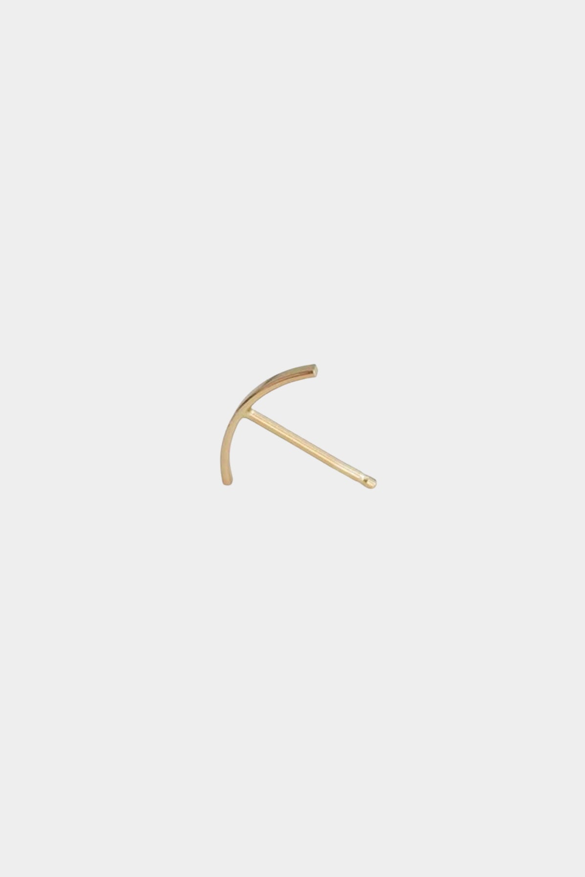 14K gold curved bar stud earring with minimalist modern design.