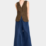 Full outfit view of blueberry wide leg pants styled with sleeveless top and sandals