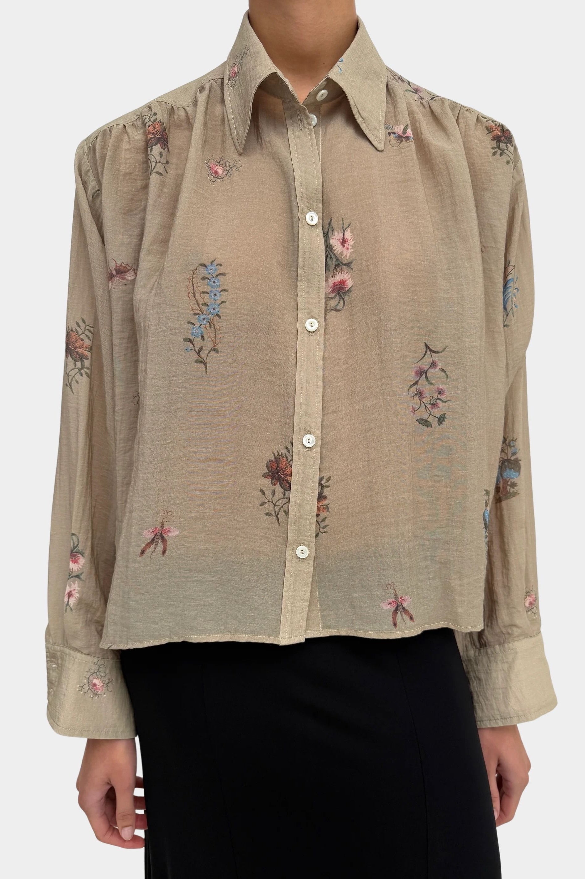 Rodebjer Taylor plissé cropped shirt duchess front button detail